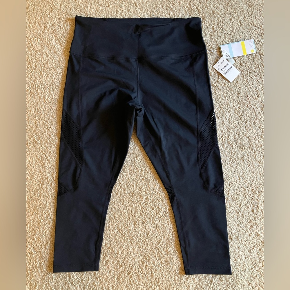 Zella High Waist Crop Black Leggings
